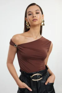 TRENDYOLMİLLA Brown Metal with accessories Knitting Blouse - Image 2