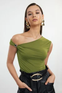 TRENDYOLMİLLA Oil Green Plain Asymmetric Collar Sleeveless Knitting Sandy Elegant/Evening Blouse