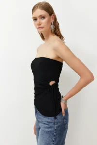 TRENDYOLMİLLA Black Cut Out/Window Detailed Knitting Blouse - Image 3