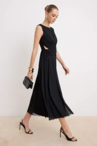 TRENDYOLMİLLA Black Floral Skirt Opened at Waist Cut Out Knitting Tulle Maxi Lined Elegant/Evening Dress
