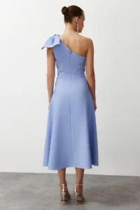 TRENDYOLMİLLA Light Blue A-Line Bow Detailed Weaving Chic Evening Gown Dress - Image 4