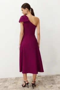TRENDYOLMİLLA Plum A-Cut Bow Detailed Weaving Chic Evening Gown Dress - Image 6