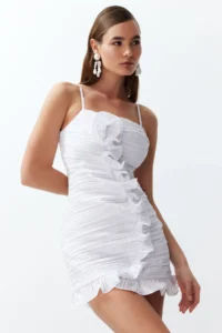 TRENDYOLMİLLA Bridal White Rose Detailed pleated Weaving Short Wedding/Marriage Chic Evening Gown Dress - Image 4