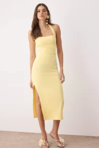 TRENDYOLMİLLA Light Yellow Bodycon Slit Detailed Midi Weaving Dress - Image 2