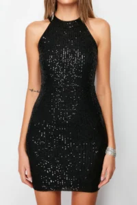 TRENDYOLMİLLA Black Fitted Knitting Sequin Short Chic Evening Gown Dress - Image 3