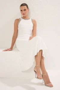 TRENDYOLMİLLA White A-Kesim Stone with accessories Weaving Evening Gown Gece Graduation Dress - Image 2
