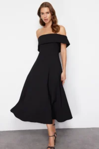 TRENDYOLMİLLA Black Collar Detailed A-Line Weaving Chic Evening Gown Dress - Image 3