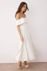 TRENDYOLMİLLA White Collar Detailed A-Line Weaving Chic Evening Gown Dress