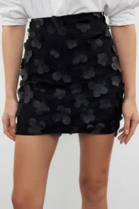 TRENDYOLMiLLA Black 3 Boyutlu Floral Weaving Skirt - Image 5