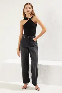 TRENDYOLMİLLA Black Accessory Detailed Snap Knitting Bodysuit .D.00002 - Image 3