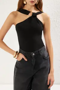 TRENDYOLMİLLA Black Accessory Detailed Snap Knitting Bodysuit .D.00002 - Image 4