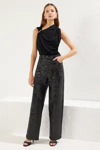 TRENDYOLMİLLA Black Accessory Detailed snaps Simli Knitting Bodysuit .D.00005 - Image 3