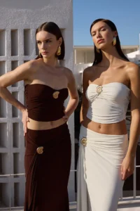 TRENDYOLMİLLA Brown Accessory Detailed Strapless Knitting Chic Blouse - Image 3