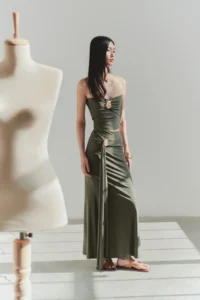 TRENDYOLMİLLA Khaki Accessory Detailed Strapless Knitting Chic Blouse - Image 3