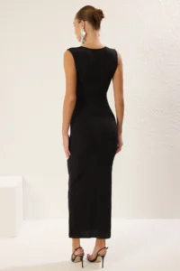 TRENDYOLMİLLA Black Fitted Knitting Midi Chic Evening Gown Gece Graduation Dress - Image 5