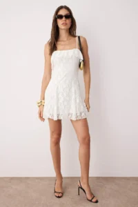 TRENDYOLMİLLA White A Cut Godeli Lined Sleeveless Mini Chic Dress