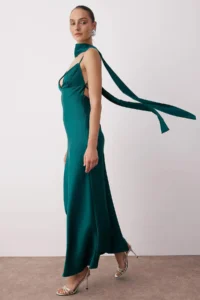 TRENDYOLMİLLA Petrol Blue Blue Blue Shawl Detailed Satin Weaving Maxi Evening Gown Gece Graduation Dress - Image 3