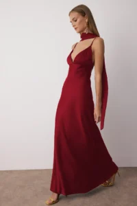 TRENDYOLMİLLA Rejection Shawl Detailed Satin Weaving Maxi Evening Gown Gece Graduation Dress