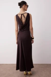 TRENDYOLMİLLA Brown A-Kesim Off-Shoulder Neck Satin Maxi Chic Dress - Image 4
