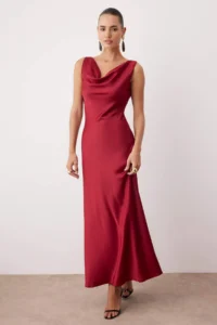 TRENDYOLMİLLA Rejection A-Kesim Off-Shoulder Neck Satin Maxi Chic Dress - Image 2