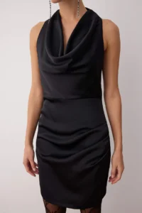 TRENDYOLMİLLA Black Off-Shoulder Neck Satin Mini Weaving her dress - Image 3