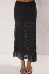 TRENDYOLMiLLA Black textured Maxi Size Knitting Skirt - Image 3