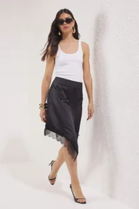 TRENDYOLMiLLA Black Plain Midi Weaving Satin Party Skirt - Image 2