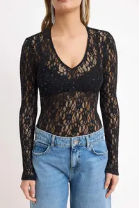 TRENDYOLMİLLA Black Stone Lace V-neck Unlined Party Bodysuit .D.00005 - Image 3