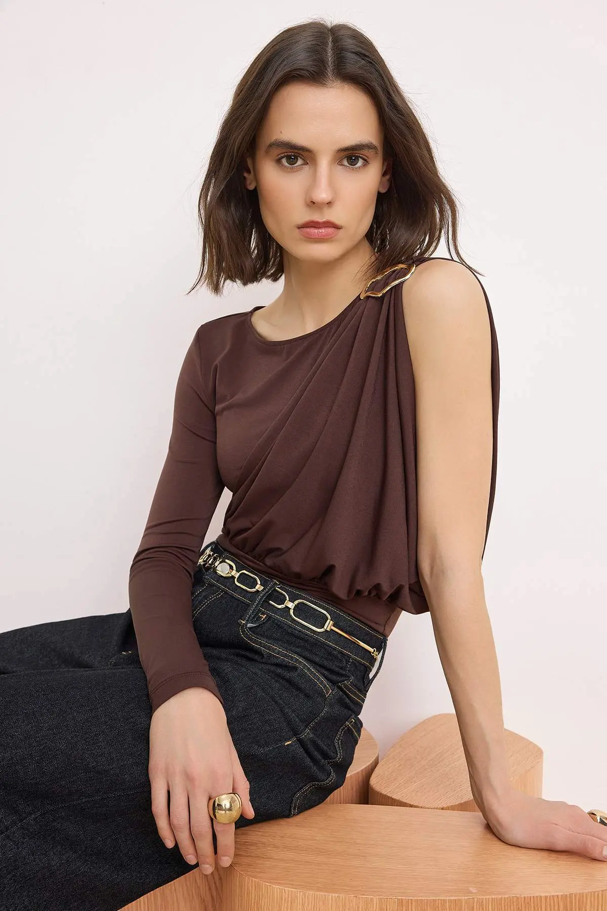 TPRSS26BD00008-BROWN_1