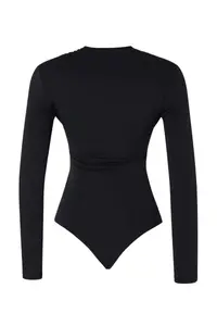 TRENDYOLMİLLA Black Accessory and Drape Detailed Deep V-neck Knitting Bodysuit .D.00009 - Image 6