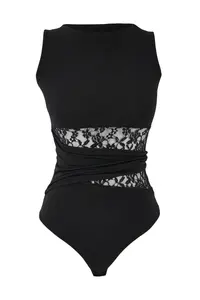 TRENDYOLMİLLA Black Lace Detailed Transparan Knitting Bodysuit .D.00010 - Image 5