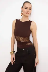 TRENDYOLMİLLA Brown Plain Crew Neck Sleeveless Knitting Sandy Bodysuit .D.00010