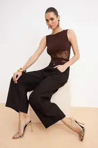 TRENDYOLMİLLA Brown Plain Crew Neck Sleeveless Knitting Sandy Bodysuit .D.00010 - Image 2