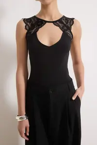 TRENDYOLMİLLA Black Lace Detailed Low-cut back Knitting Bodysuit .D.00011 - Image 3