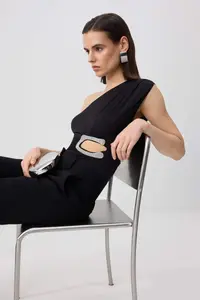 TRENDYOLMİLLA Black Stone Accessory Detailed Chic Knitting Bodysuit .D.00014