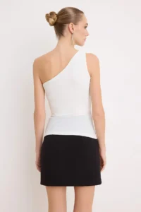 TRENDYOLMİLLA White Stone Accessory Detailed Asymmetric Yaka Party Blouse - Image 4
