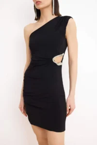 TRENDYOLMİLLA Black Aksesuar Single Arm Short / Mini Unlined Dress - Image 3