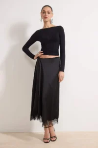 TRENDYOLMiLLA Black Asymmetric Kesim Lace Garnili Satin Skirt - Image 2