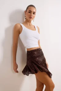 TRENDYOLMiLLA Brown Asymmetric Kesim Shirred Super Mini Sequin Skirt - Image 2