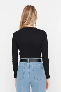 TRENDYOLMİLLA Black Fitted Dog collar Ribbed Flexible Knitting Bodysuit .D.0011 - Image 5