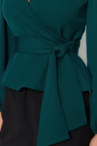 TRENDYOLMİLLA Emerald Green Double breasted Binding Detailed Weaving Blouse - Image 5