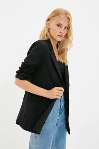 TRENDYOLMİLLA Black Regular Lining Detailed Weaving Blazer Jacket - Image 3