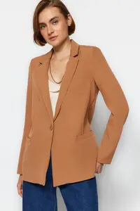 TRENDYOLMİLLA Camel Regular Lining Detailed Weaving Blazer Jacket - Image 5