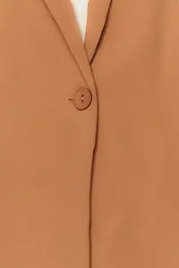 TRENDYOLMİLLA Camel Regular Lining Detailed Weaving Blazer Jacket - Image 6