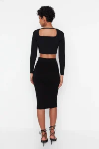TRENDYOLMİLLA Black Midi Pen Knitwear Skirt - Image 5