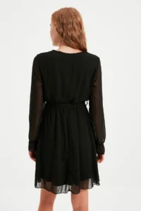 TRENDYOLMİLLA Black Belted Double breasted Siphon Flight Flight Weaving Dress - Image 11