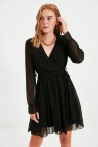 TRENDYOLMİLLA Black Belted Double breasted Siphon Flight Flight Weaving Dress - Image 14