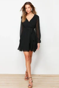 TRENDYOLMİLLA Black Belted Double breasted Siphon Flight Flight Weaving Dress - Image 2