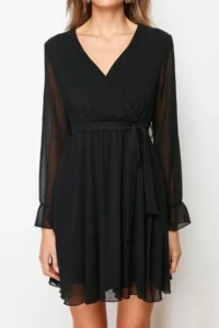 TRENDYOLMİLLA Black Belted Double breasted Siphon Flight Flight Weaving Dress - Image 5