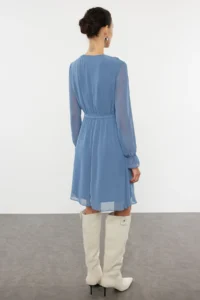 TRENDYOLMİLLA Indigo Belted Plain Mini Belted Double breasted  Weaving Dress - Image 5
